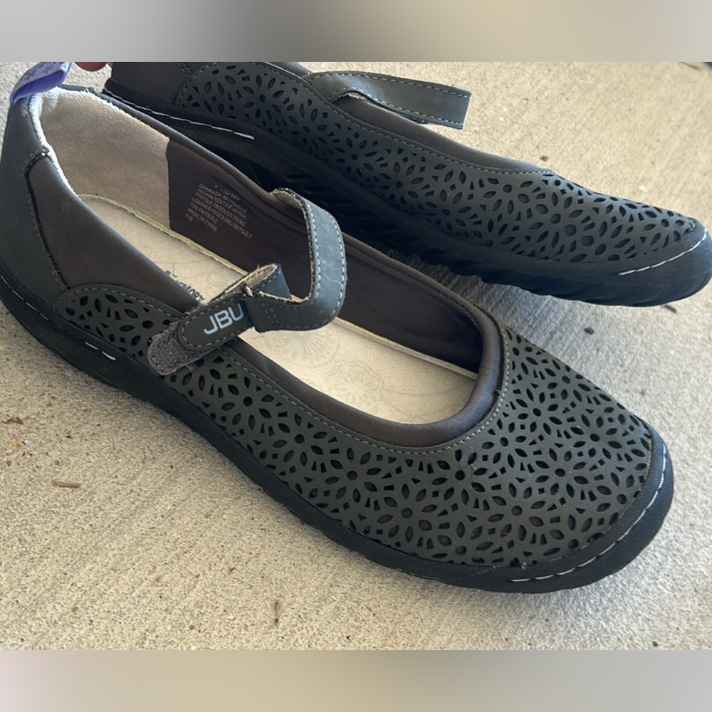 JBU Memory Foam Ballet Sandals with strap Size 7.5 - Picture 4 of 5